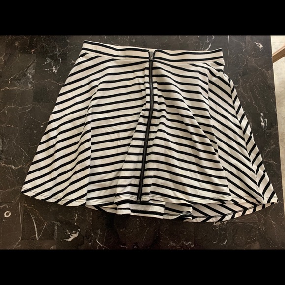 Striped Circle Skirt - Picture 1 of 4